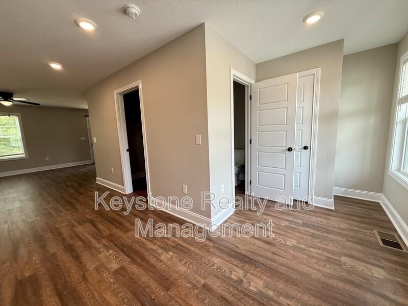 90 Ridge Rd #A - Photo 5 of 11