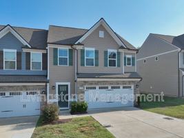 featured image of 1472 Carderock Springs Dr