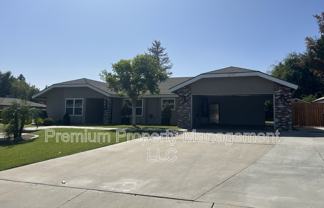 517 Brightwood St - Photo 1 of 1