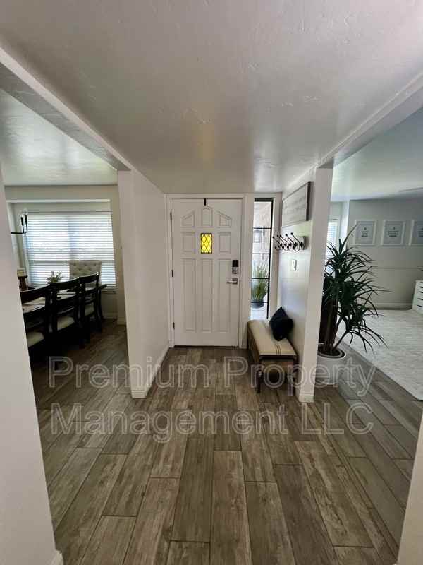 517 Brightwood St - Photo 6 of 27