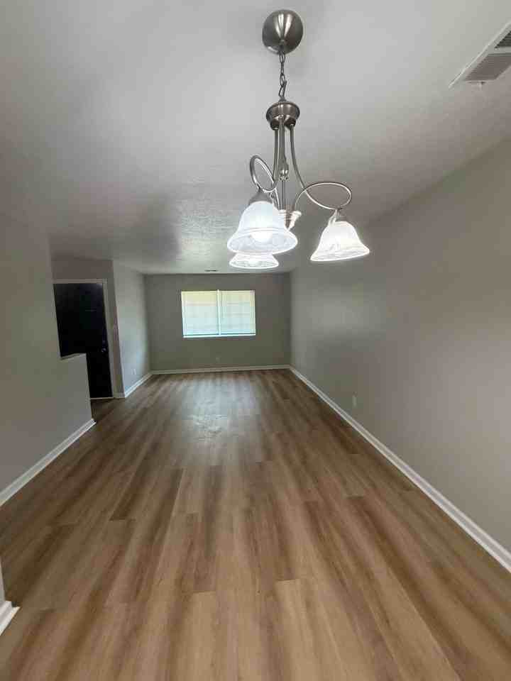 8951 Brigadier Dr - Photo 7 of 14