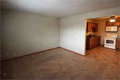 1806 Jackson St, New Holstein - Photo 3 of 16