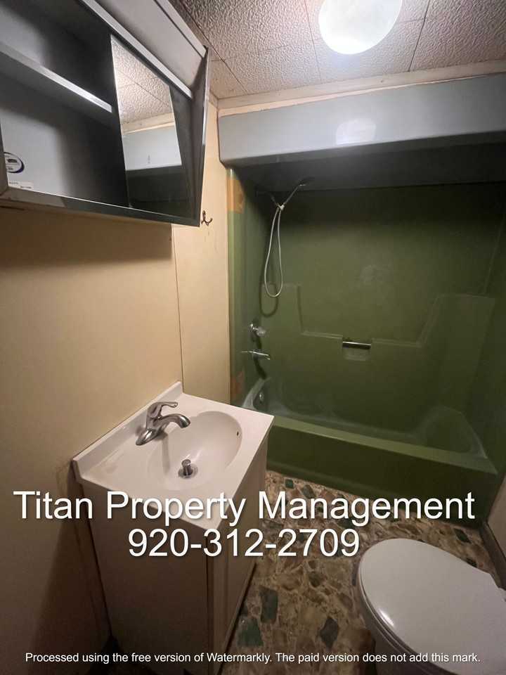 314 East Fond Du Lac Street - Photo 7 of 10