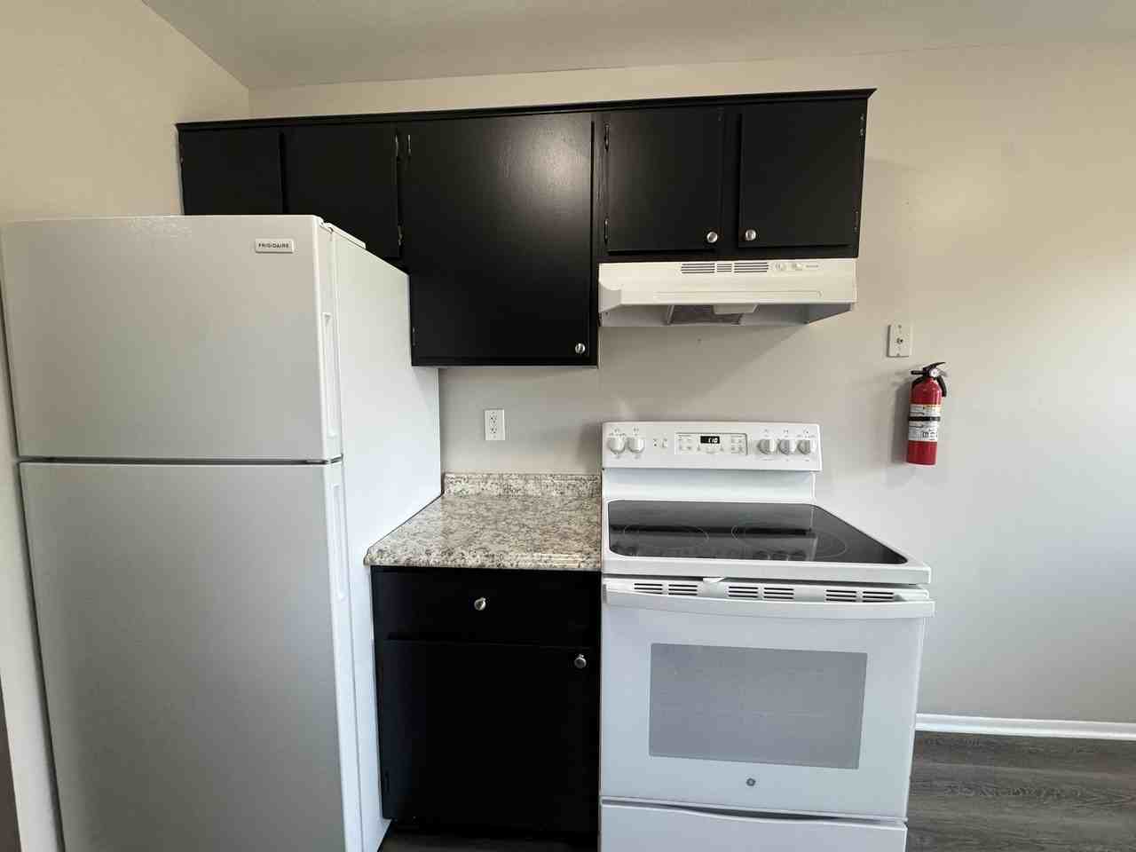 4245 Quarry Road - Photo 4 of 12