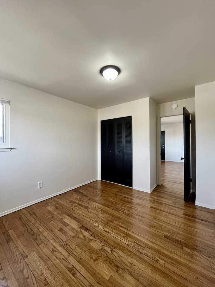 550- 750 Harrison Boulevard - Photo 6 of 22