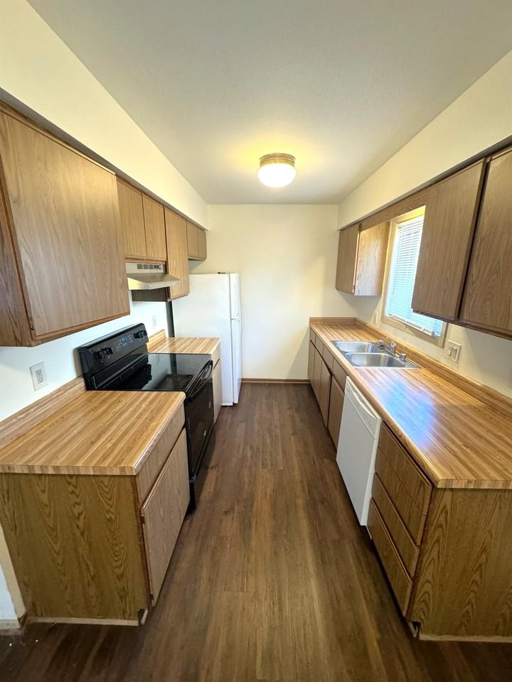 RM 6740 Jacobs Way - Photo 6 of 18