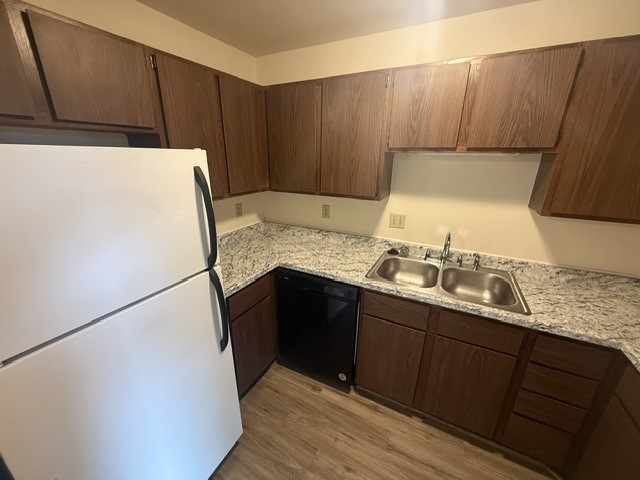 RM 2373 Chalet Gardens Road - Photo 4 of 19