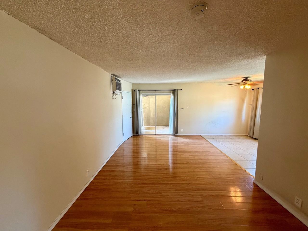 118-120 CHESTER AVENUE (585) - Photo 3 of 8
