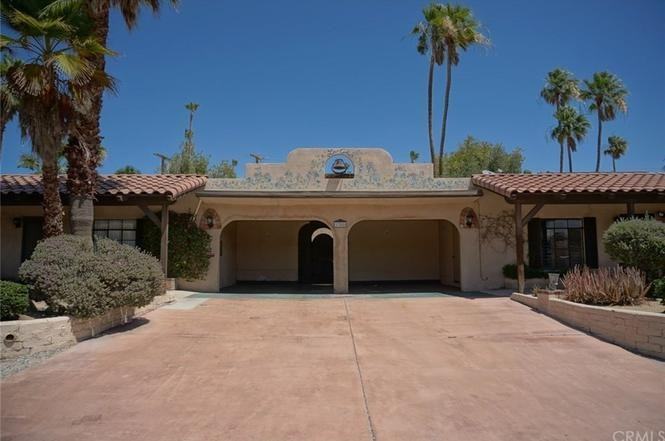 La Casa - Photo 3 of 50