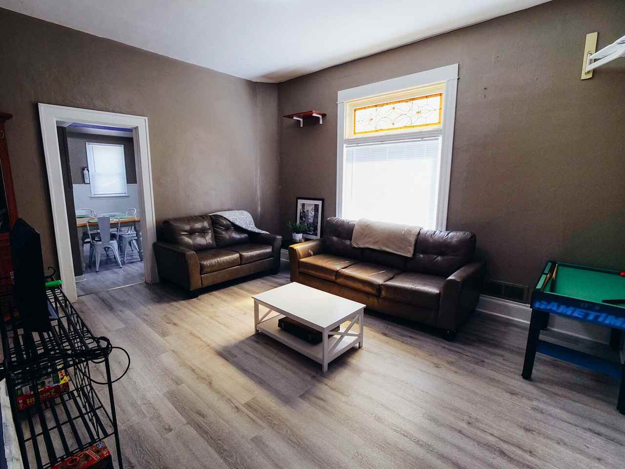 2012 Wayland Avenue - Photo 4 of 10