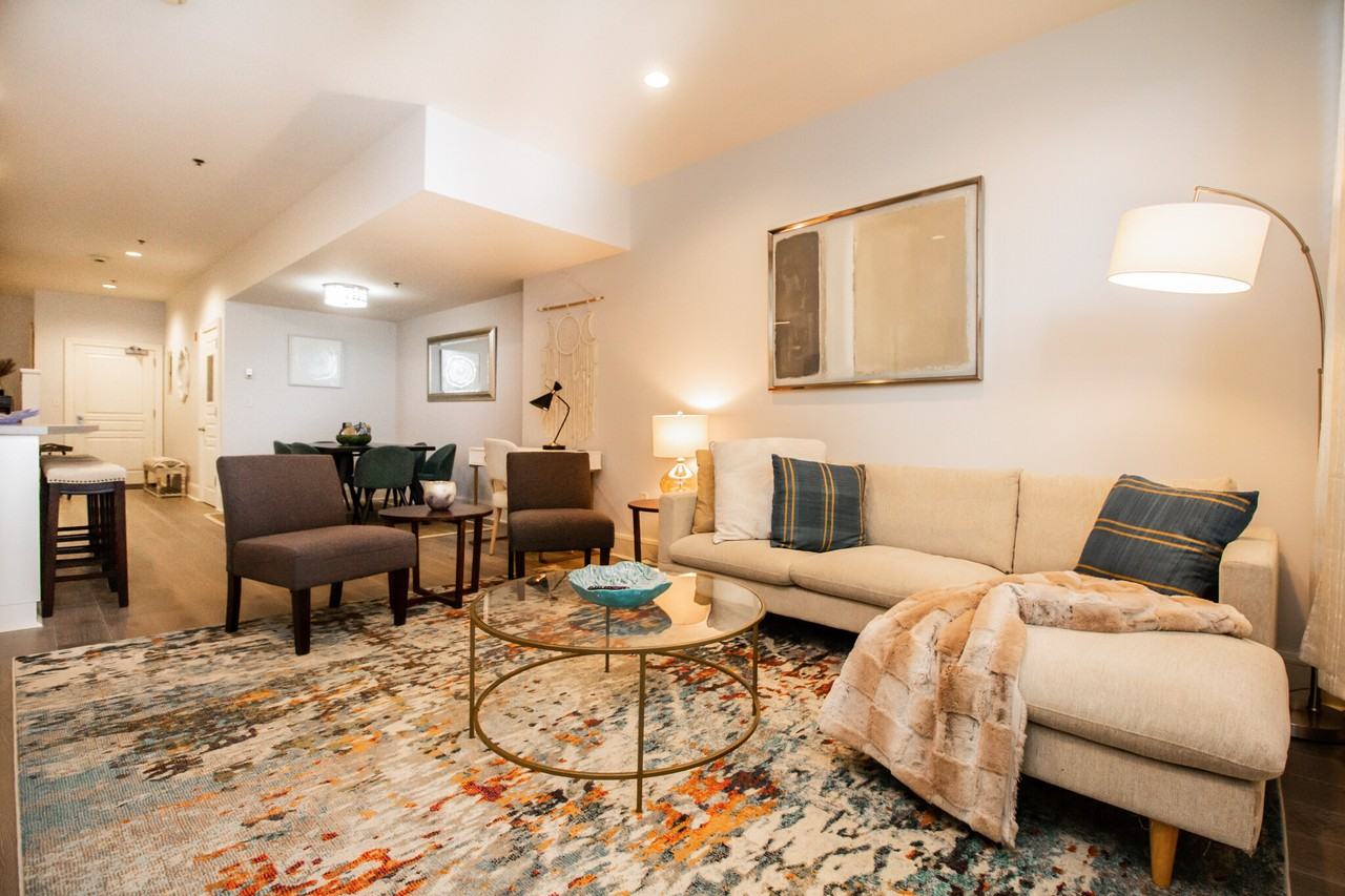 1387 Washington St #203 - Photo 5 of 25