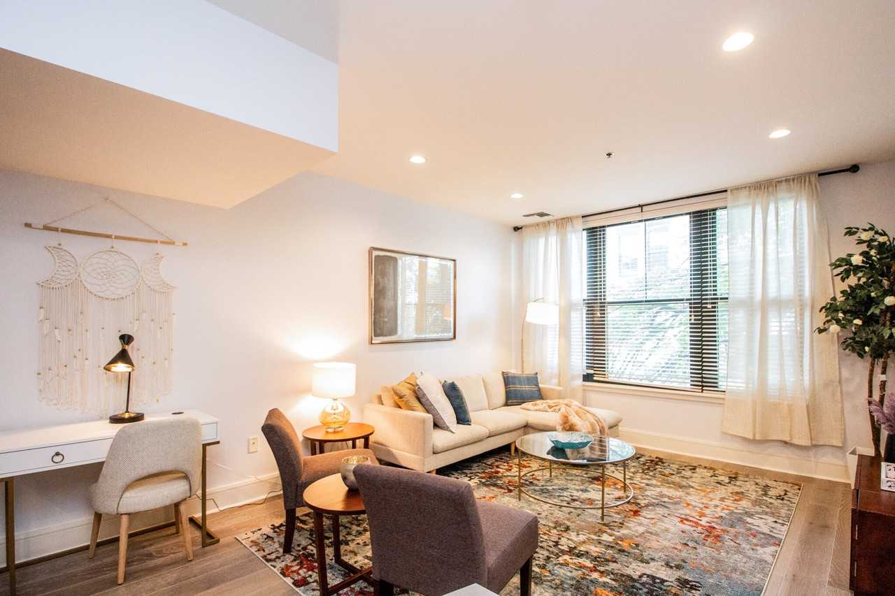 1387 Washington St #203 - Photo 6 of 25