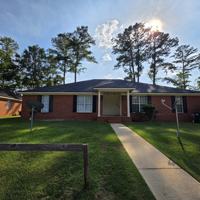 featured image of 3114 Fernridge Dr Apt A