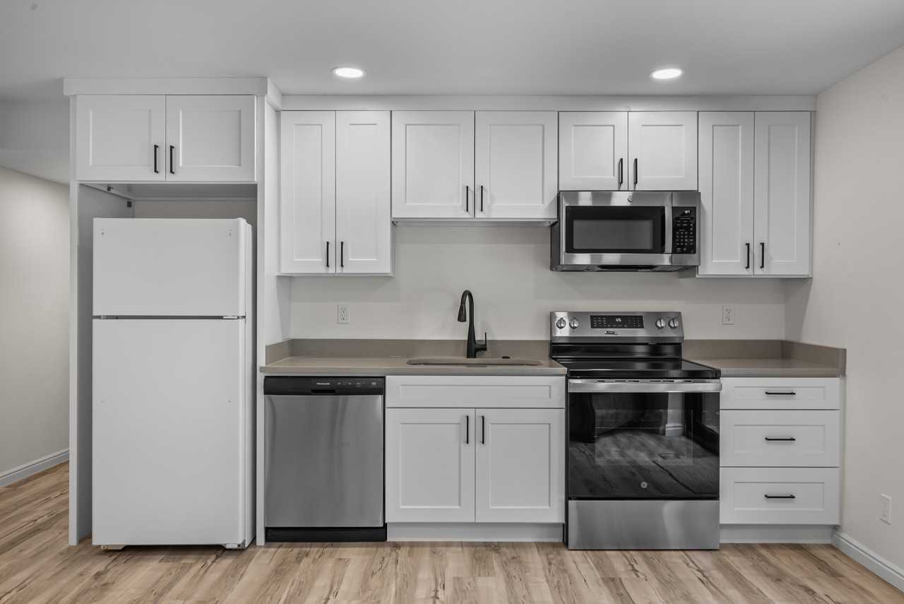 890 S 725 W - Bsmt - Photo 3 of 22