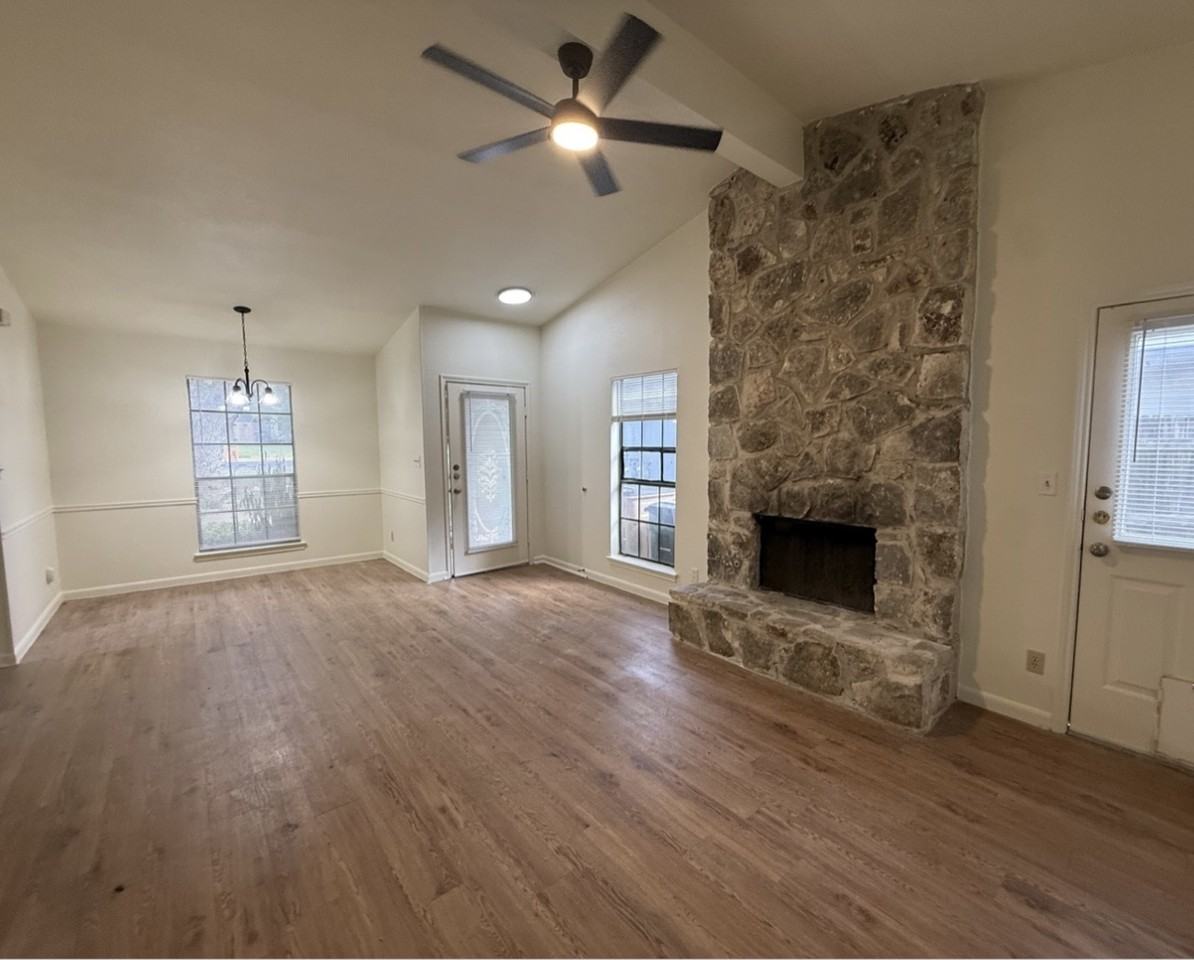 2506 Howellwood Wy - A - Photo 4 of 14