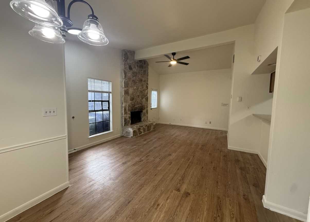 2506 Howellwood Wy - A - Photo 6 of 14