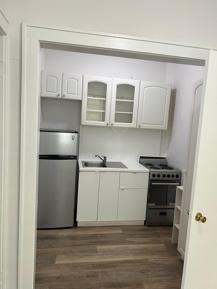102 Menores Avenue - Photo 2 of 12