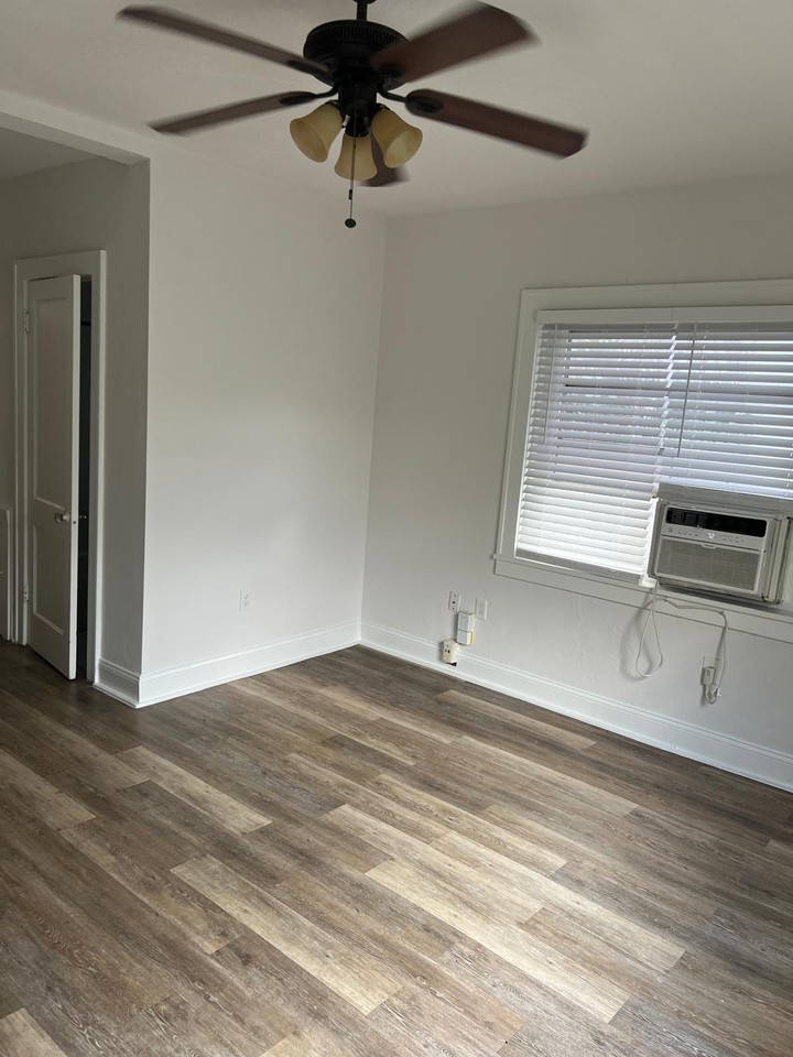 102 Menores Avenue - Photo 6 of 12