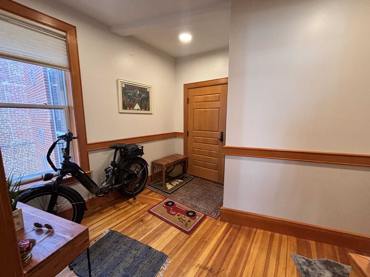 609 Main Street 301 - Photo 3 of 28