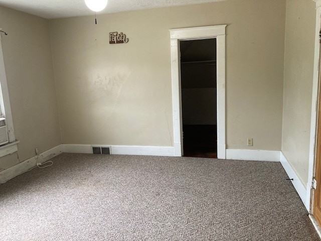 224 E 26th St - Photo 2 of 9