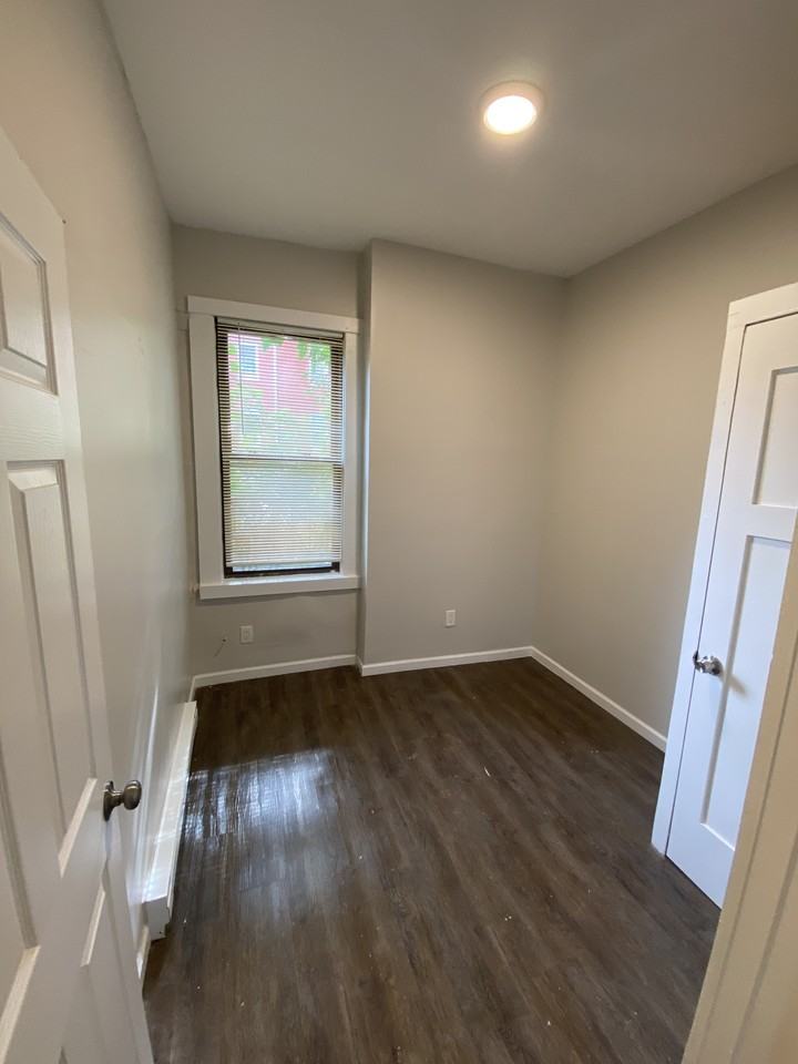 11 Liberty Street - Photo 6 of 10