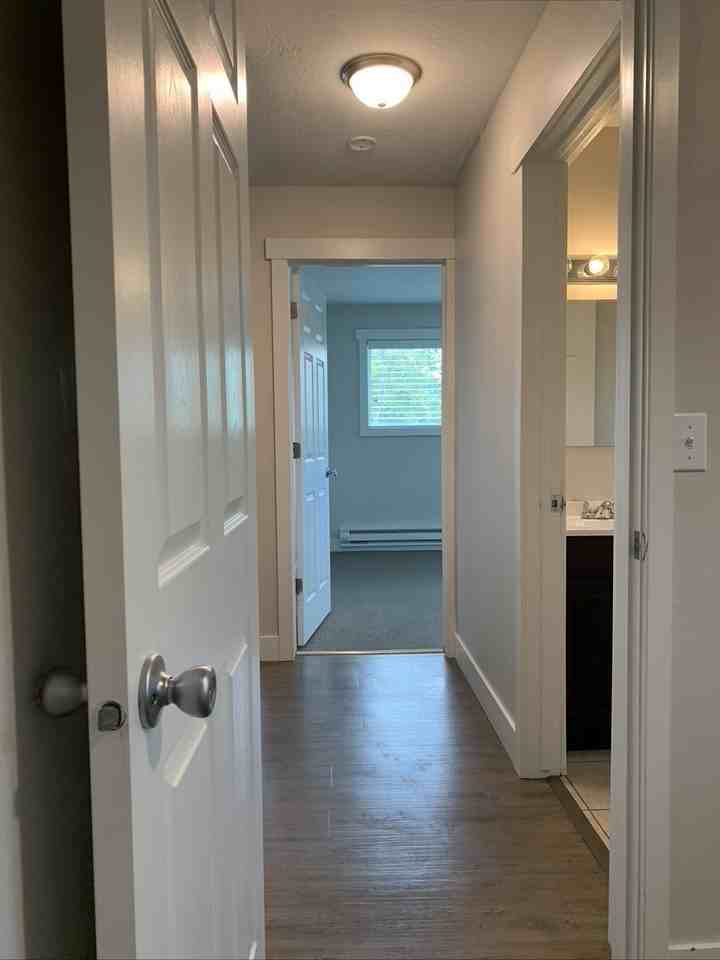 828 South 500 East - Photo 4 of 16
