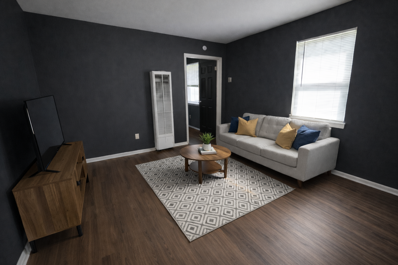 1320 Bruce Street - Photo 3 of 15