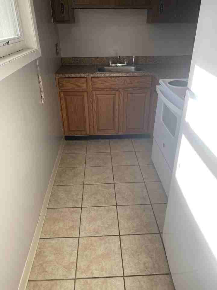 115 N Main Street - Photo 2 of 7