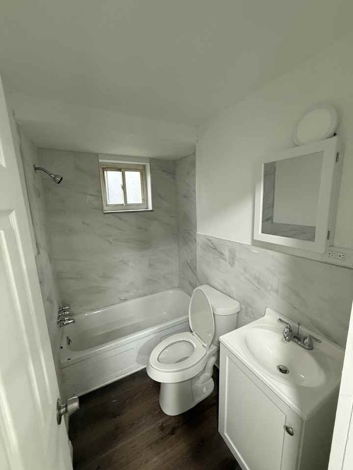 13970 Superior Road - Photo 2 of 11