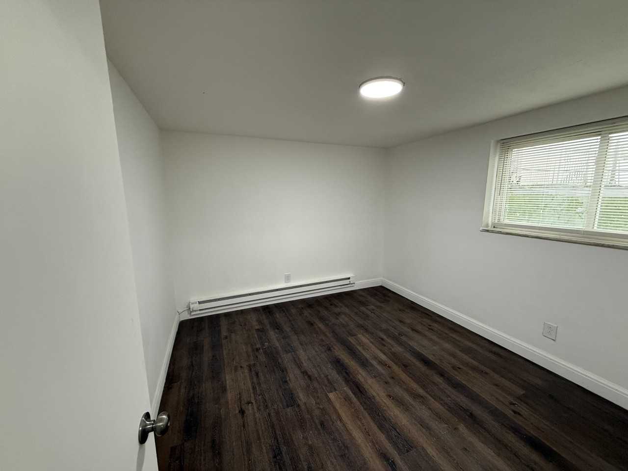 13970 Superior Road - Photo 3 of 11