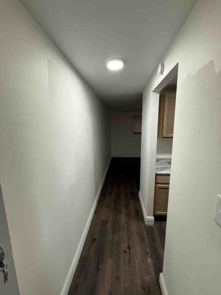 13970 Superior Road - Photo 5 of 11