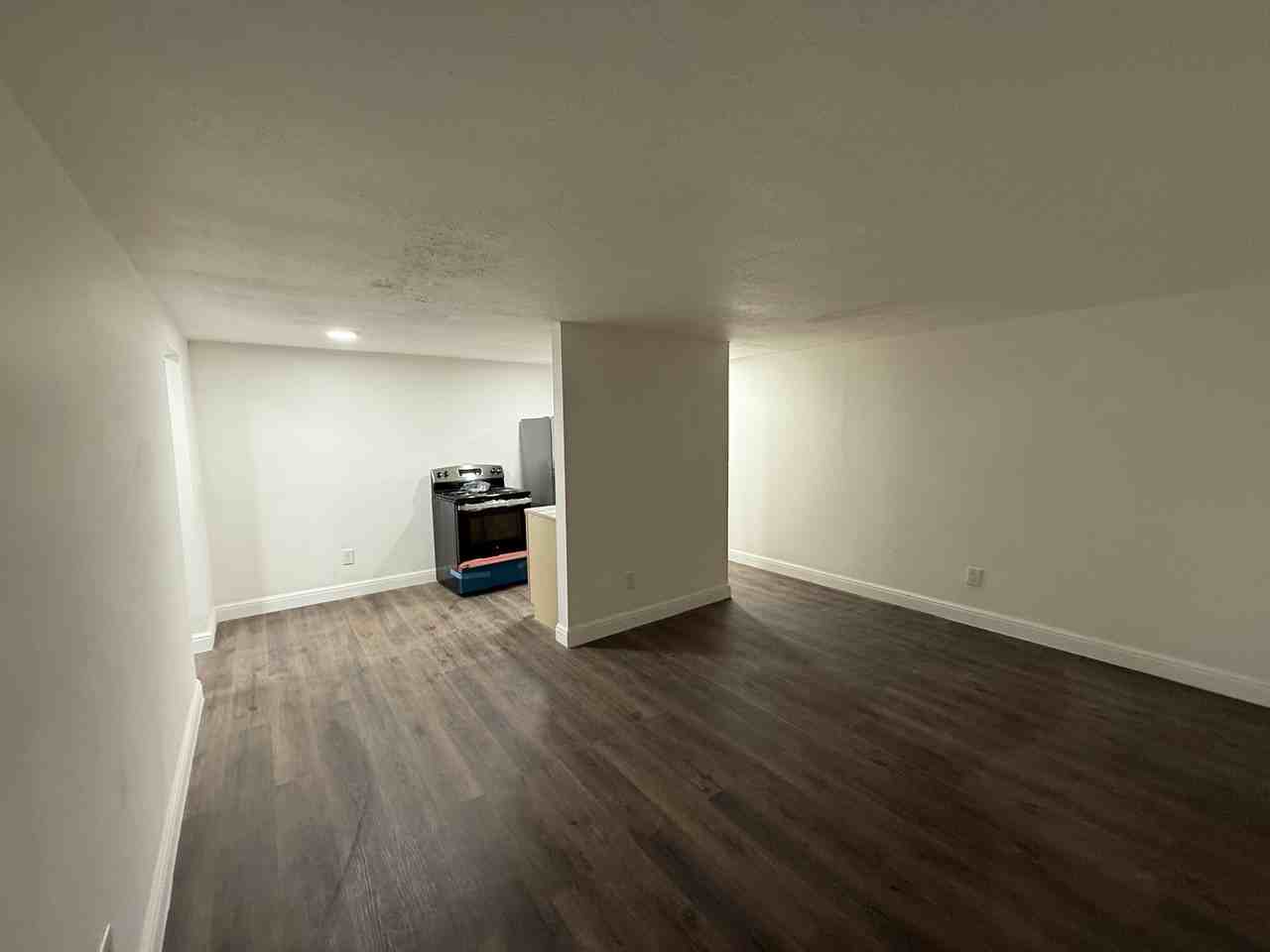 13970 Superior Road - Photo 7 of 11