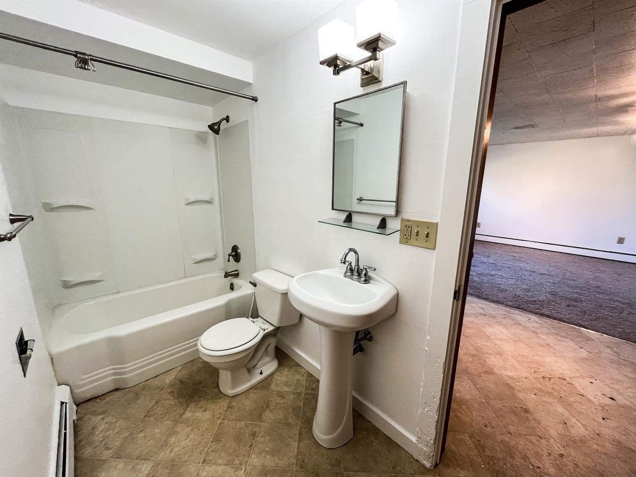 1289 Ellis Hollow Road - Photo 3 of 7