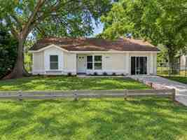 featured image of 2671 Bentley Dr