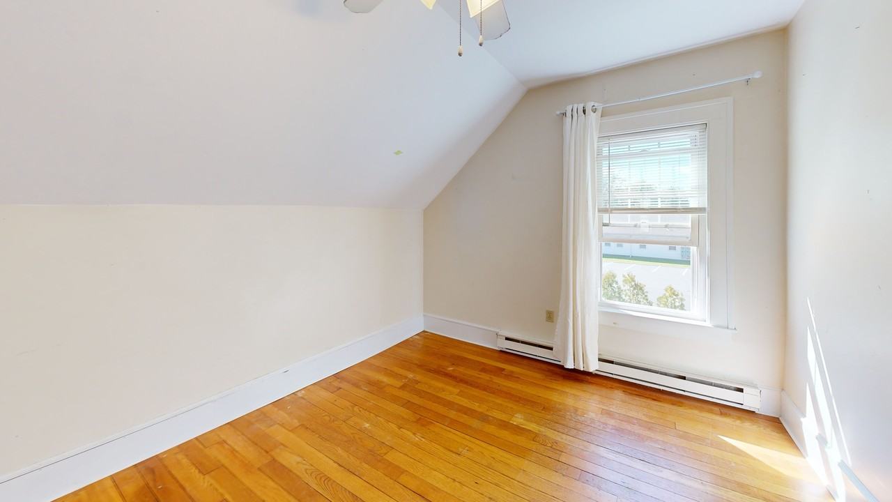 33-37 Cottage Street - Photo 3 of 26