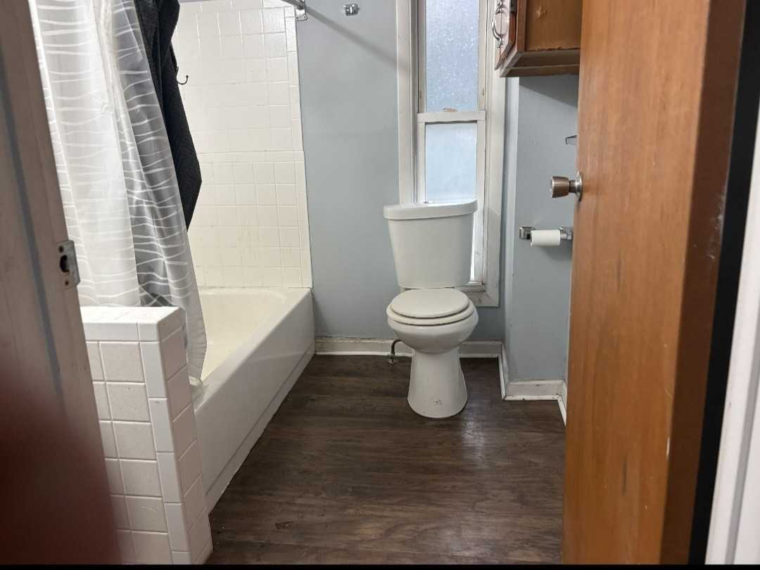 318 Virginia Street - Photo 3 of 5