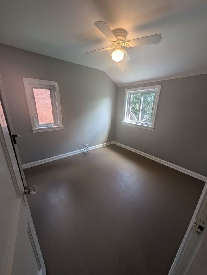 1514 Shire Pl - Photo 7 of 12