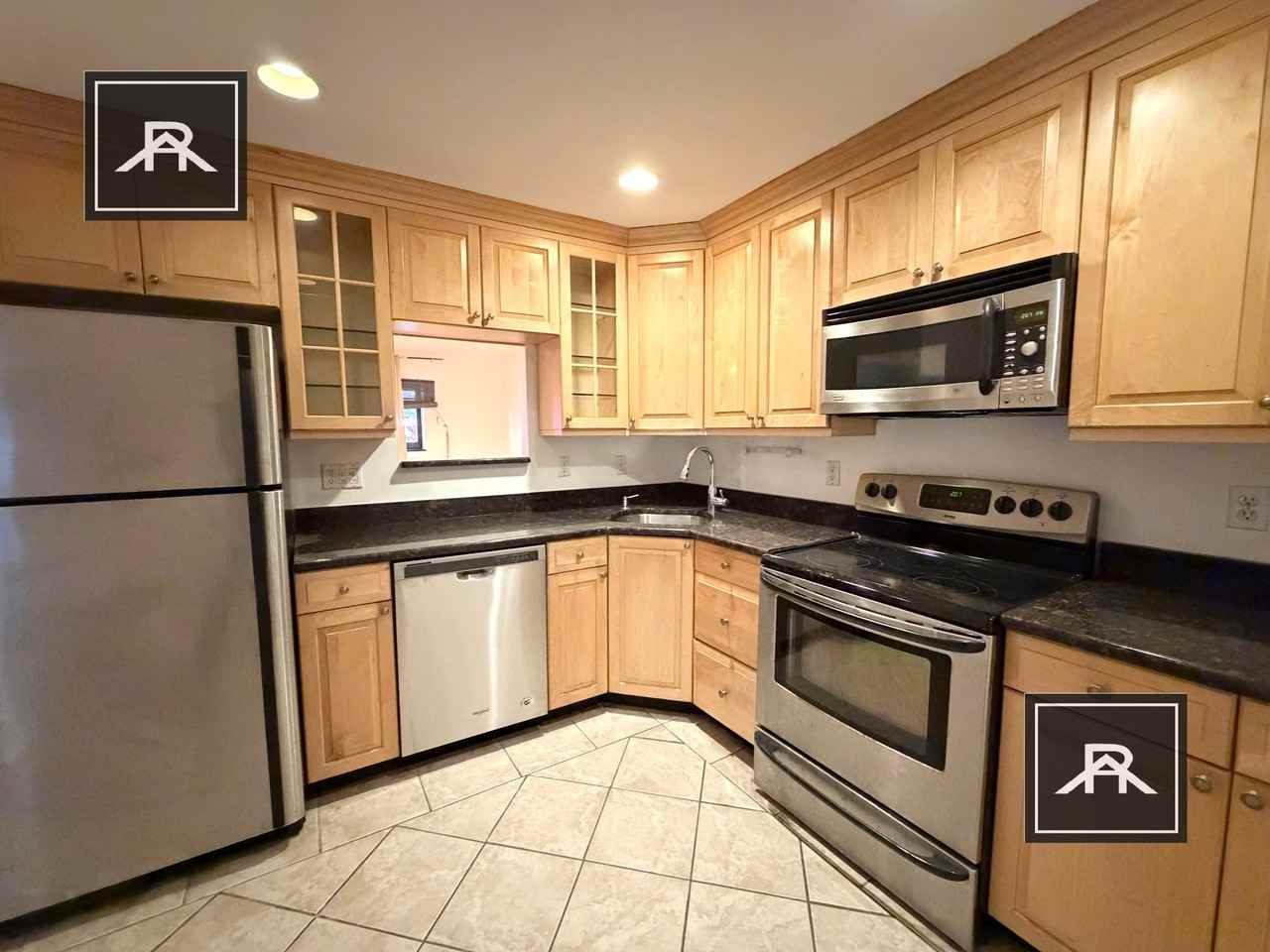 9 Walbridge St #9