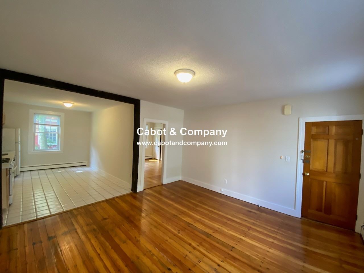 20 Roberts St #1 - Photo 4 of 12