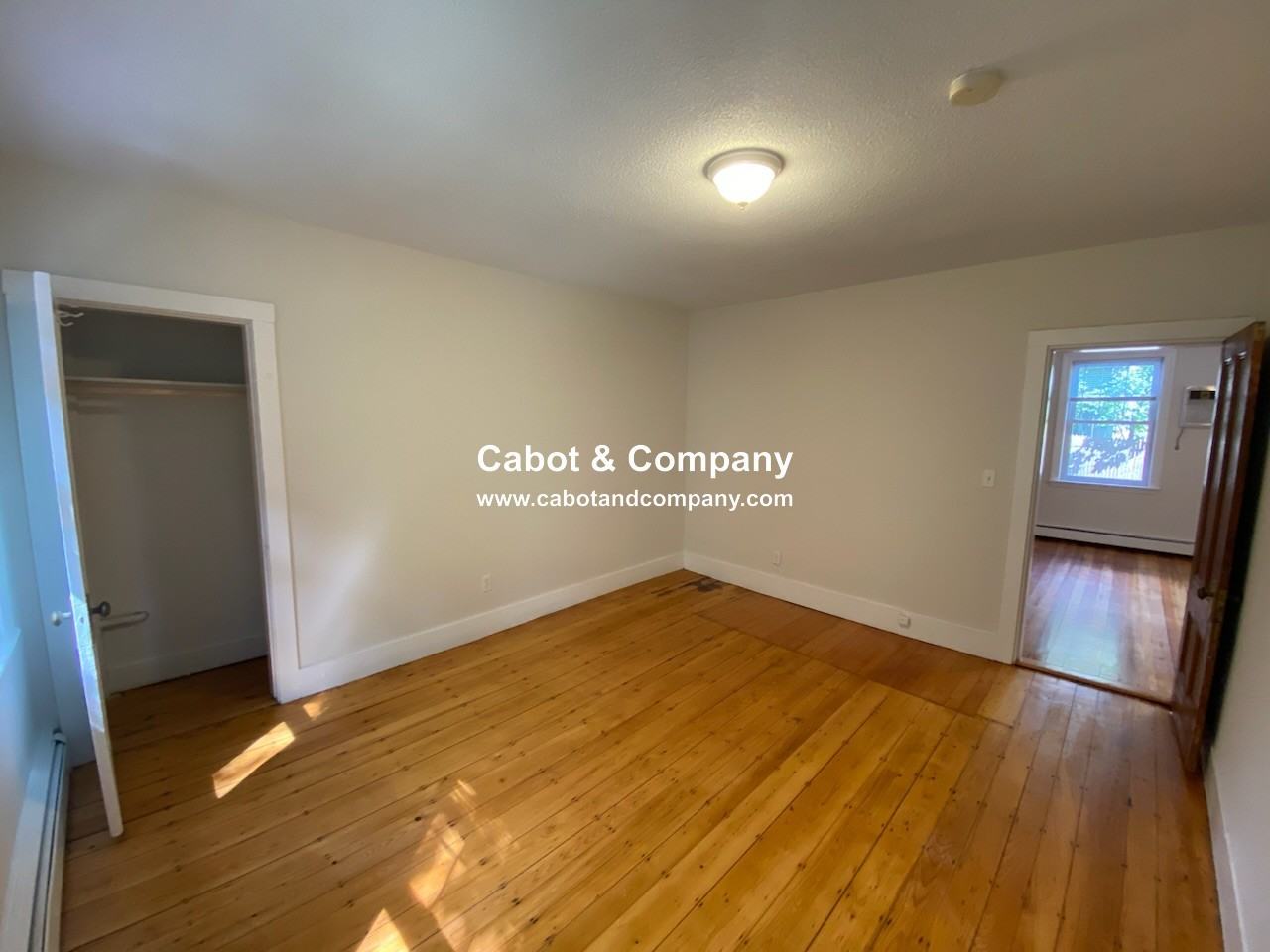 20 Roberts St #1 - Photo 7 of 12