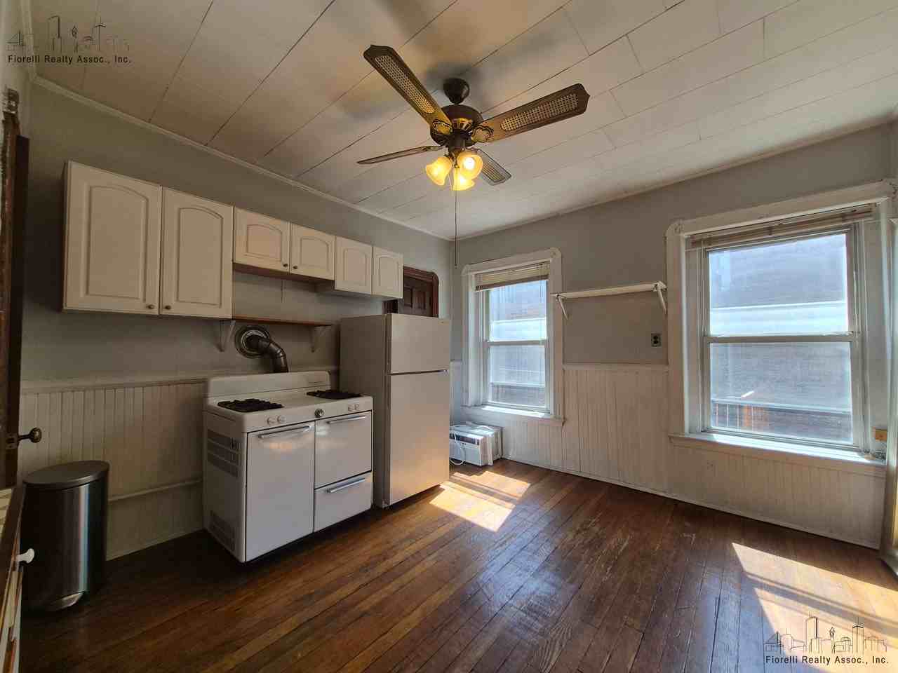 Charter St. & Hanover Street #4 - Photo 2 of 19