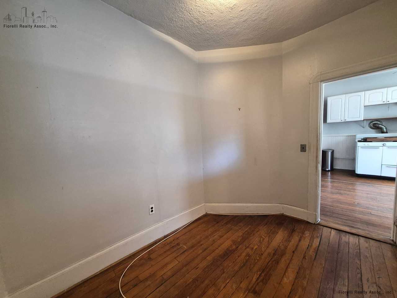 Charter St. & Hanover Street #4 - Photo 7 of 19