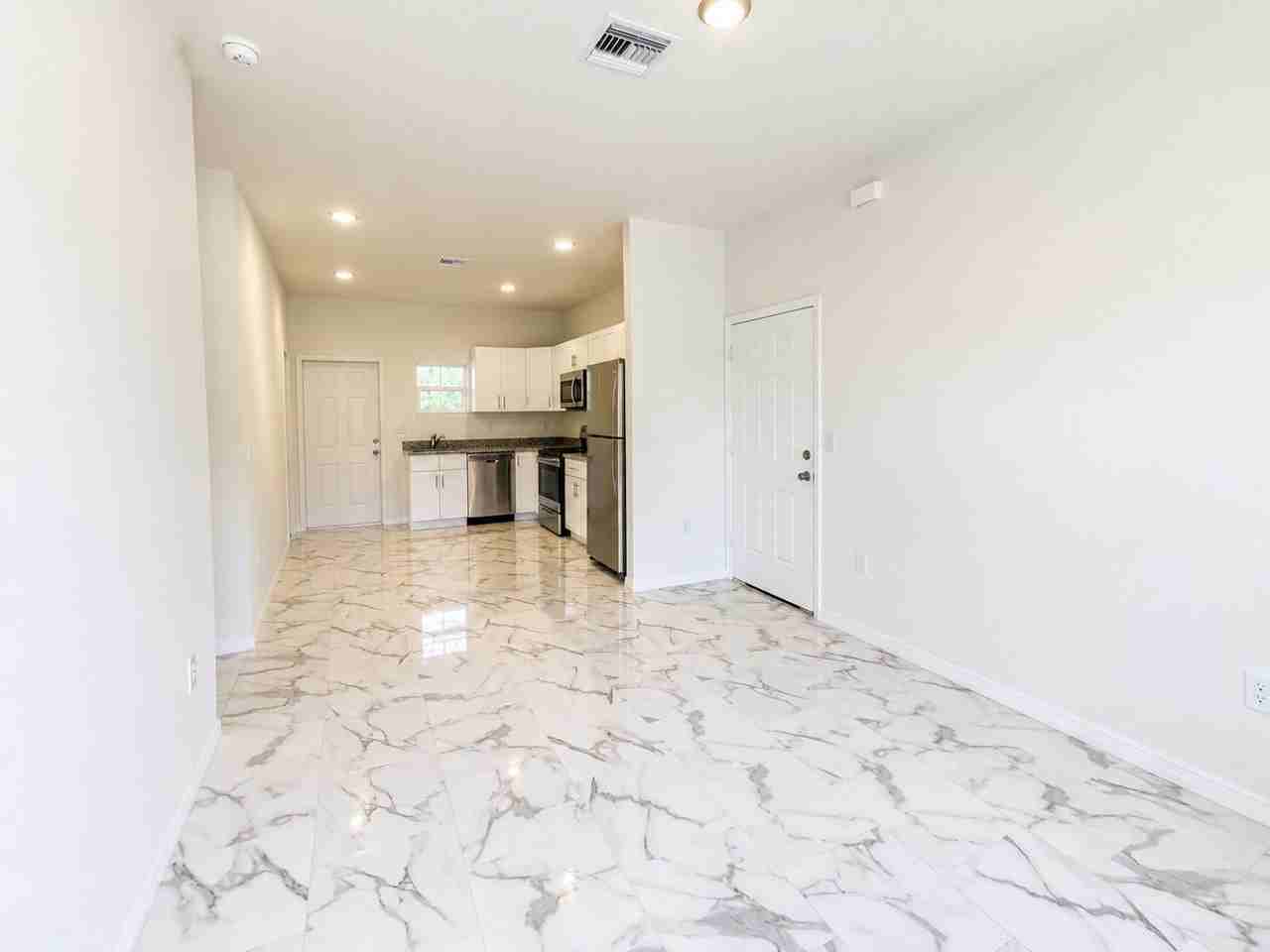 3373 Gossamer Ave - Photo 7 of 11