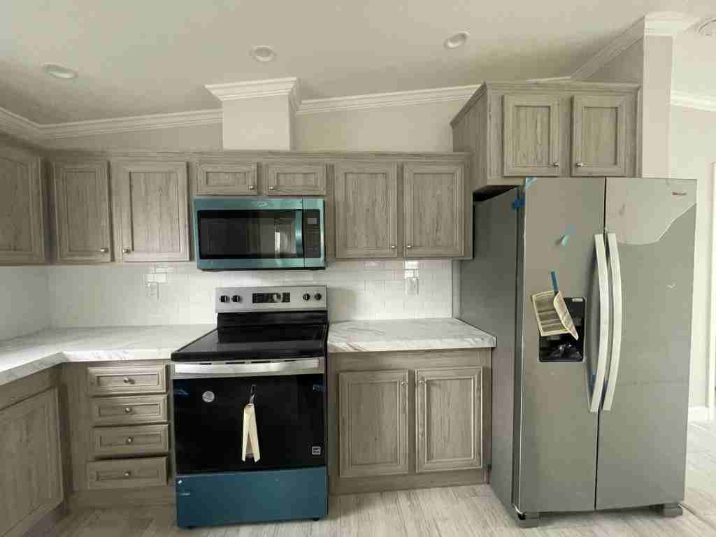 13204 Grape Ave - Photo 7 of 32