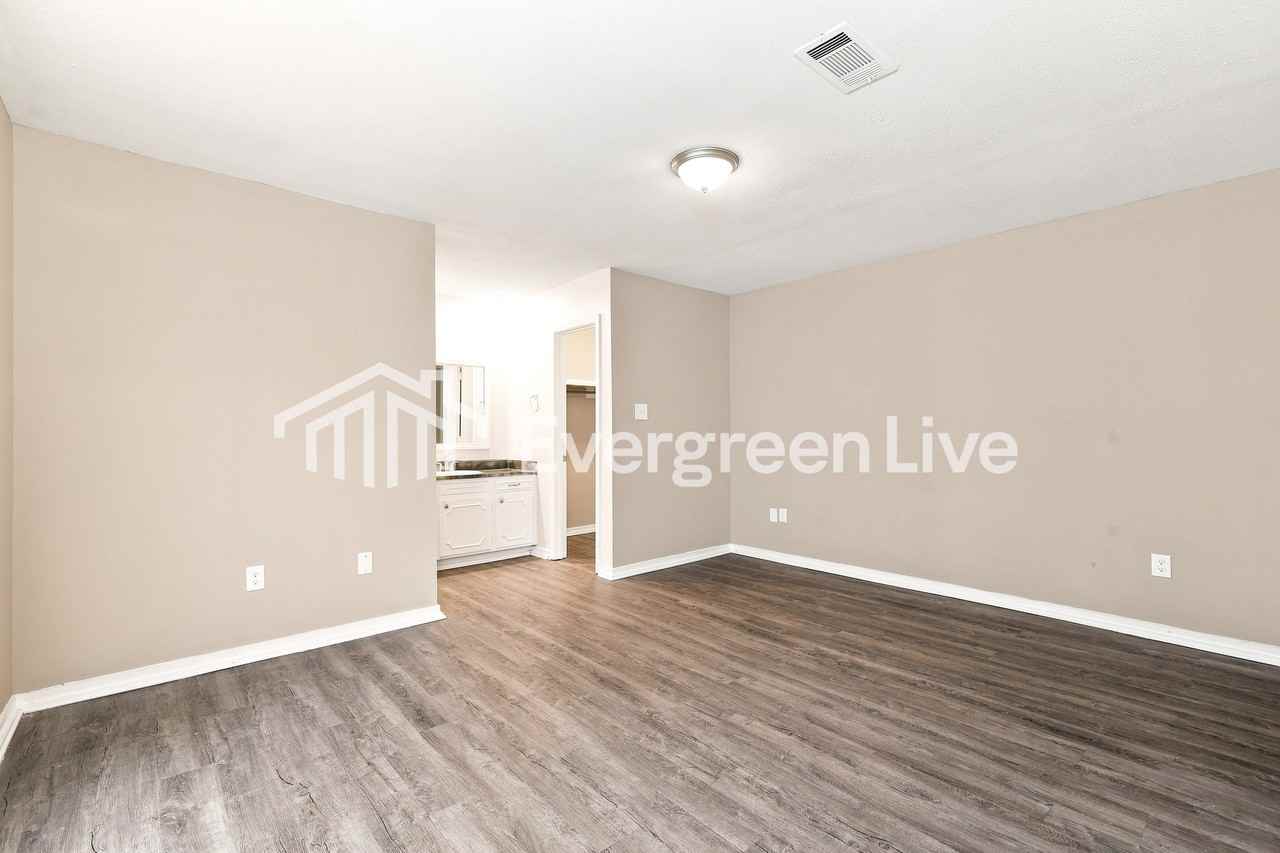 5105 Millwood Pl - Photo 7 of 15