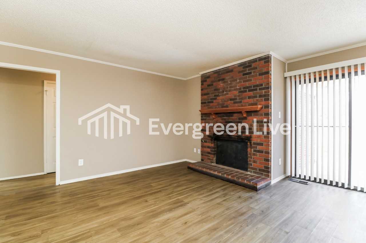 13374 Talleywood Dr - Photo 7 of 15