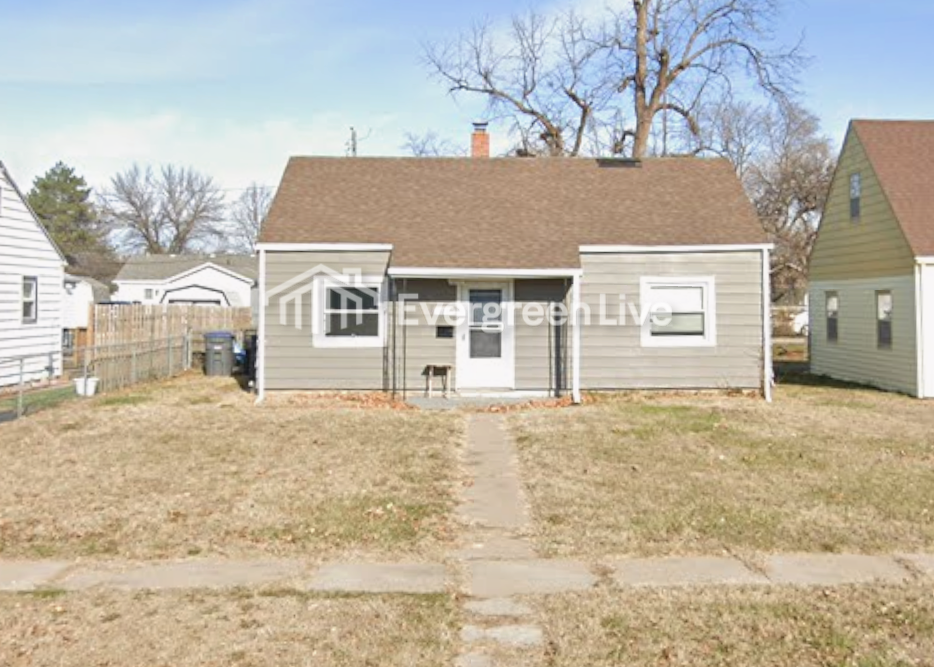 3544 8th Ave - Photo 2 of 3