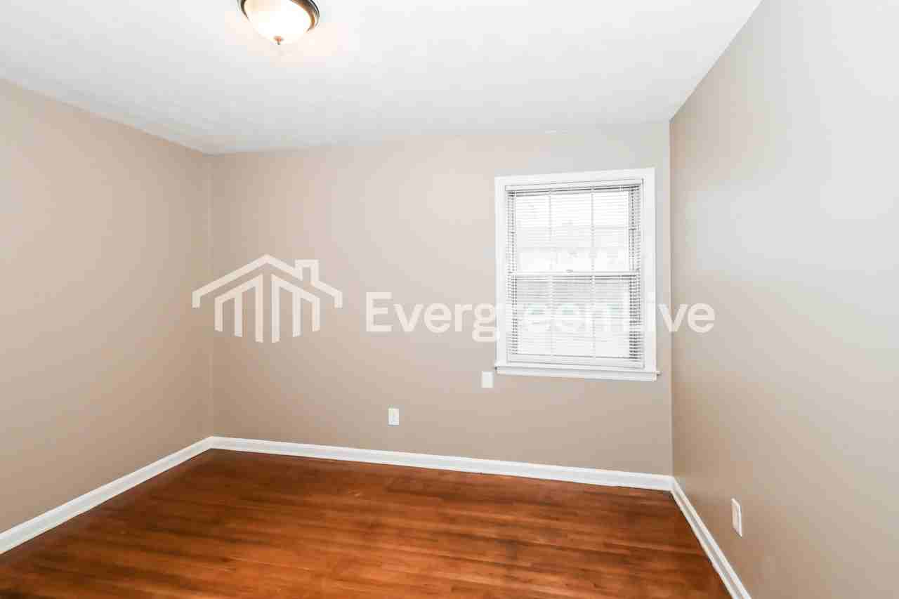5474 Cottonwood Rd - Photo 2 of 15