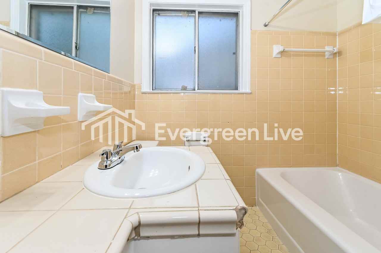 5474 Cottonwood Rd - Photo 7 of 15
