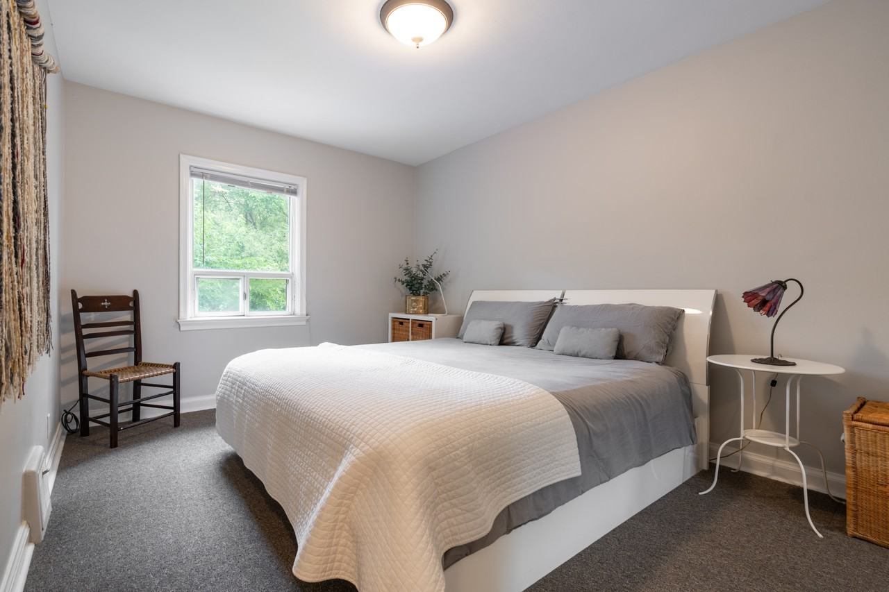 14 Glen Everest Road #Main - Photo 5 of 9